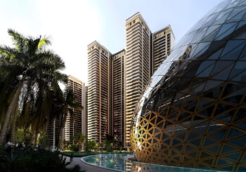 Elan The Emperor Views Page 01